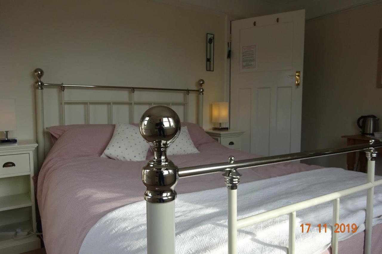 Uplyme Westley B&B מראה חיצוני תמונה