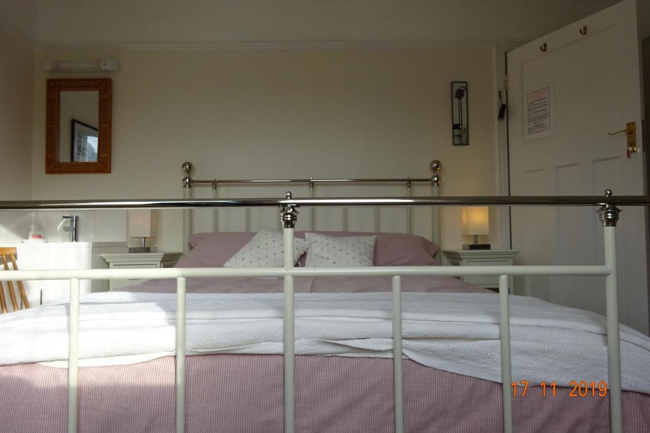 Uplyme Westley B&B מראה חיצוני תמונה